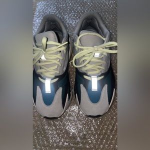 Yeezy WaveRunner 700